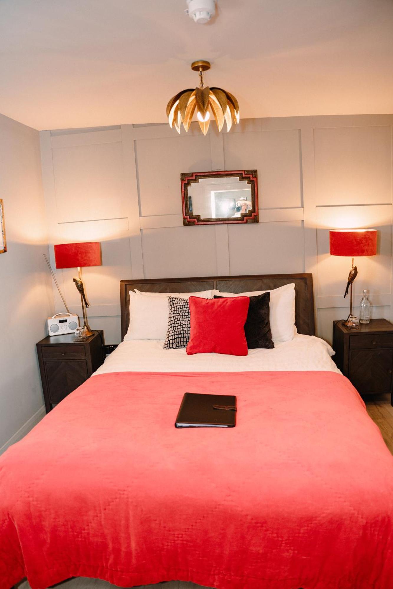 The Print House Inn Тентерден Экстерьер фото